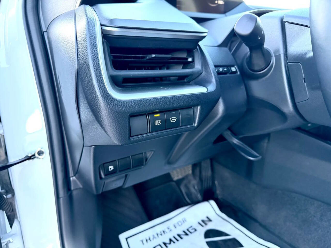 Used 2024 Toyota Prius LE image 18