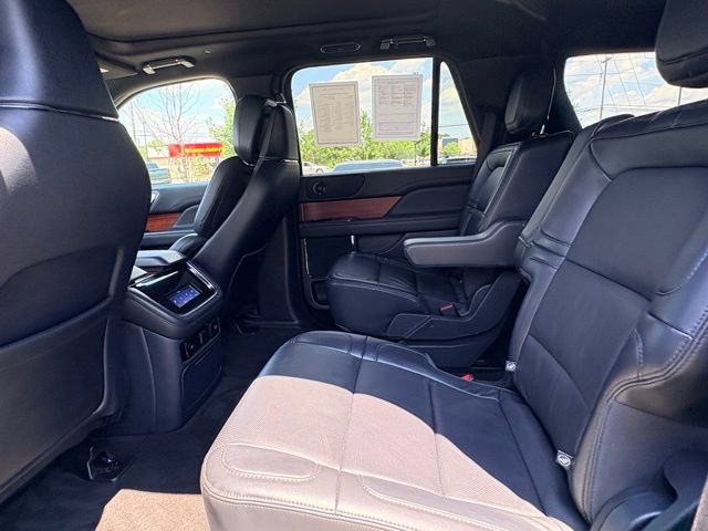 Used 2024 Lincoln Navigator Reserve AWD/4WD image 20