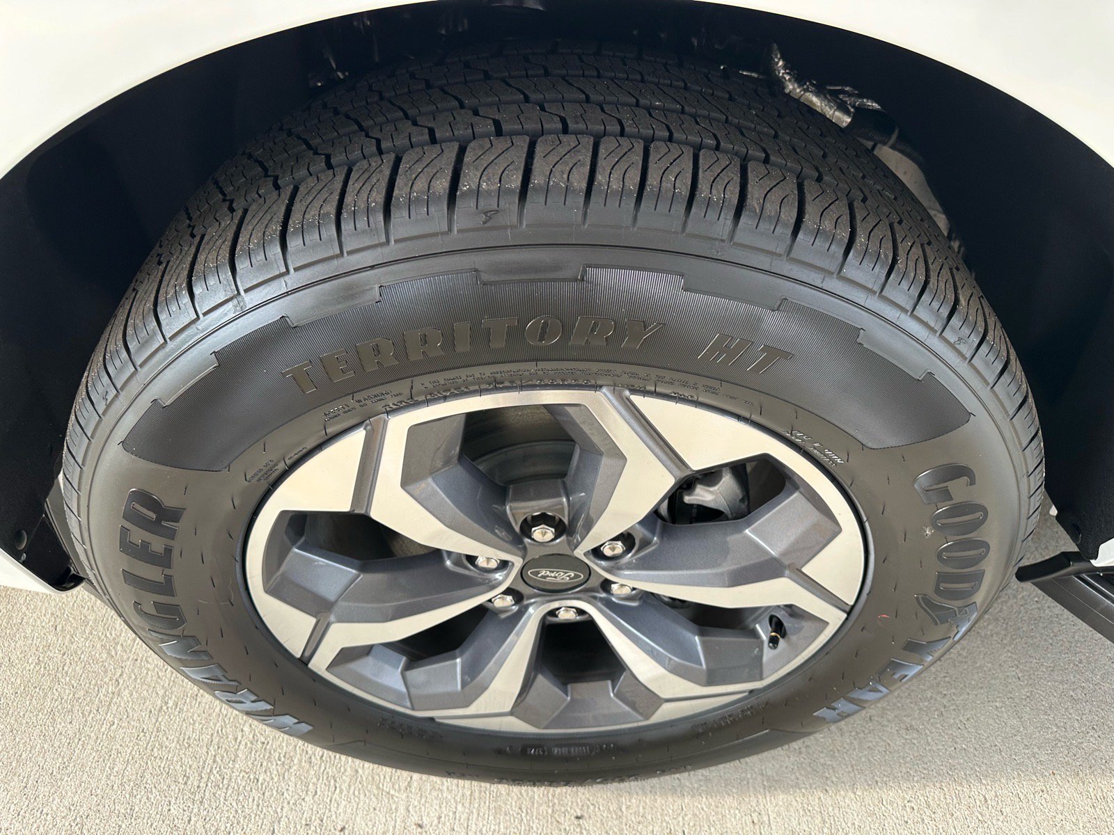 New 2027 Ford Expedition Max Active RWD image 4