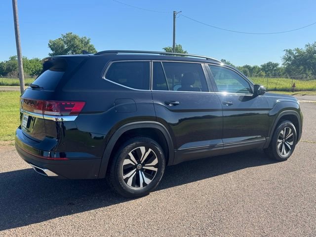 Used 2025 Volkswagen Atlas SE FWD image 6