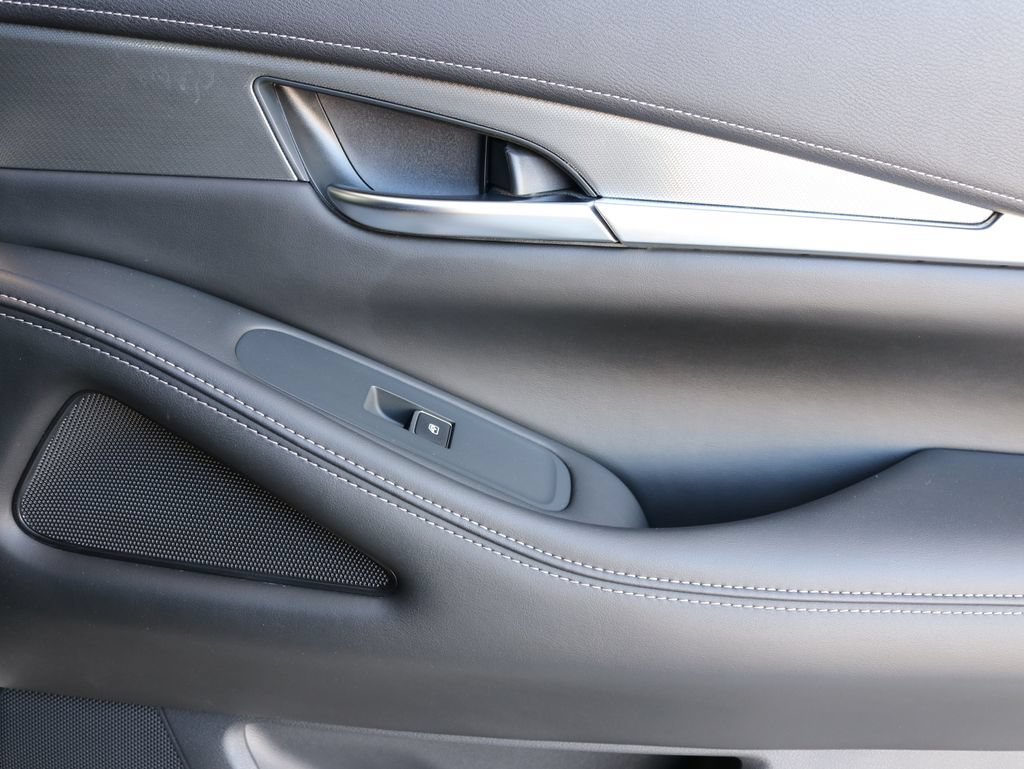 Certified 2023 INFINITI QX60 Luxe AWD/4WD image 40