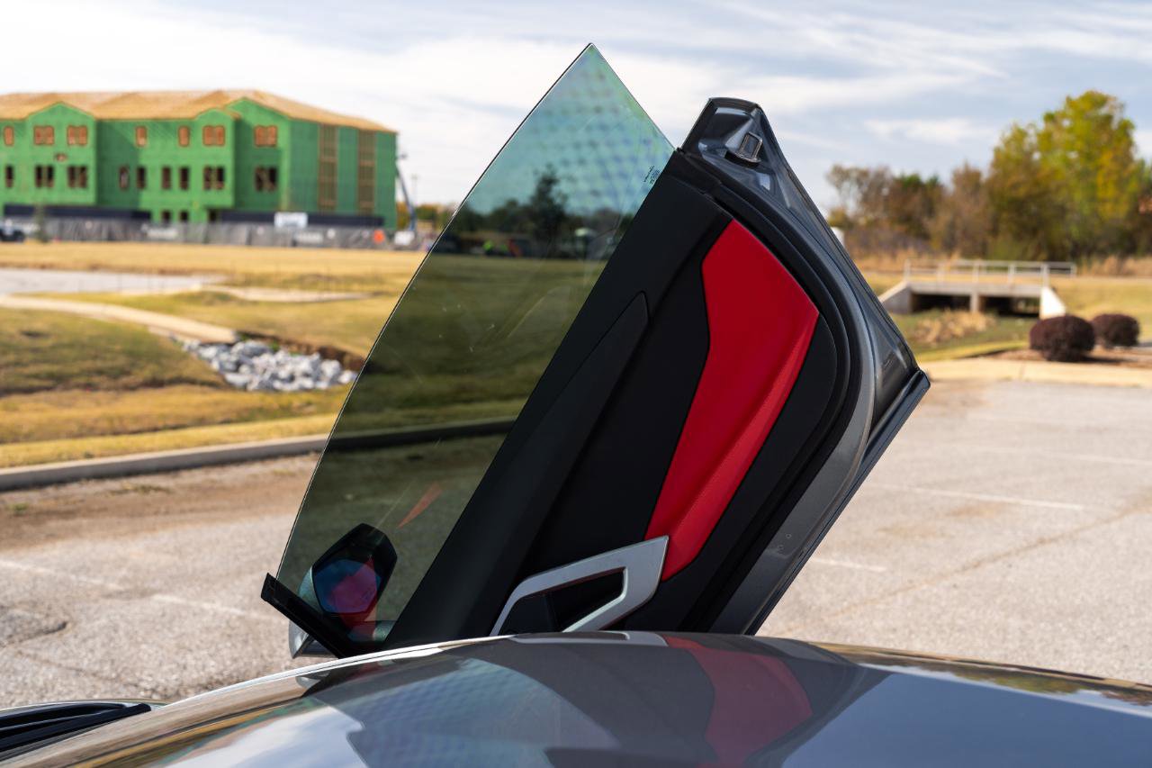 Used 2014 Lamborghini Aventador LP 700-4 image 24