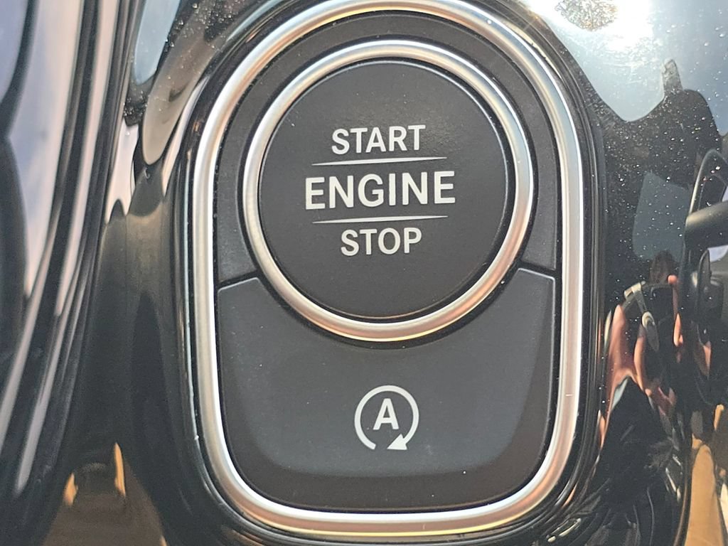 Certified 2023 Mercedes-Benz GLA 250 4MATIC image 38