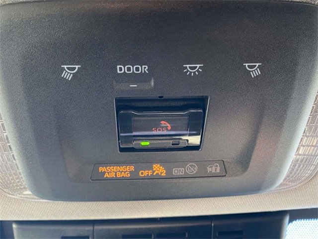 Used 2025 Toyota Prius Plug-In Hybrid image 30