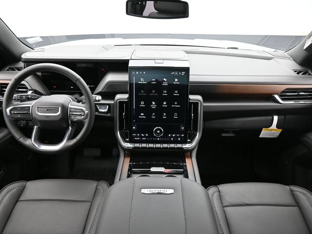 New 2026 GMC Yukon XL Denali w/ Sun & Power Step Package AWD/4WD image 12