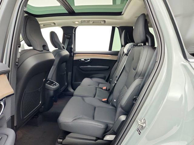 New 2026 Volvo XC90 B6 Plus w/ Protection Package Premier image 24