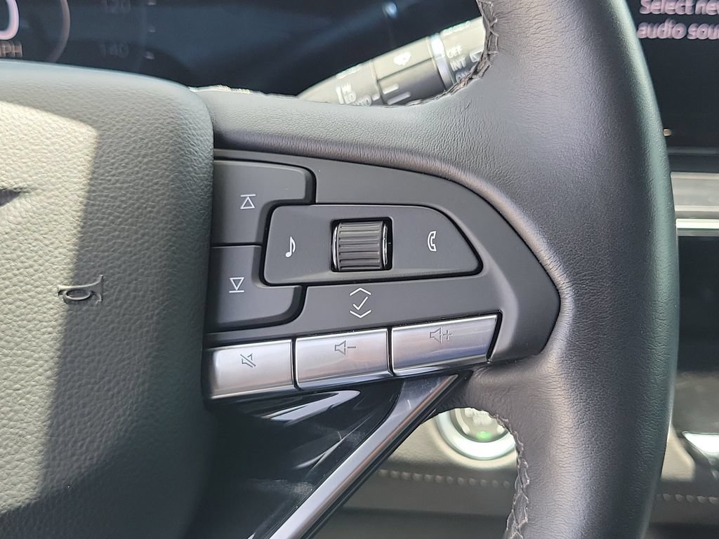 Used 2024 Cadillac Escalade Sport AWD/4WD image 16