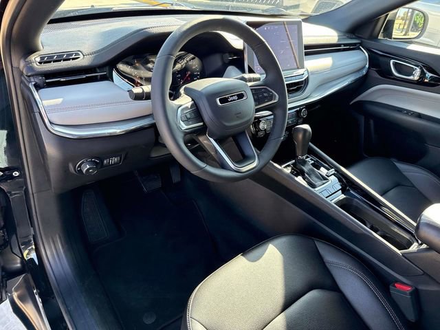 Used 2024 Jeep Compass Limited w/ Sun and Sound Group image 25