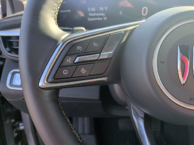 Used 2025 Buick Enclave Preferred w/ Power Package FWD image 15
