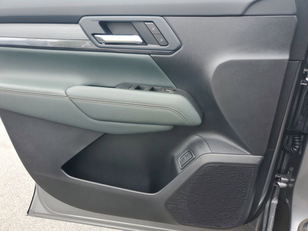 New 2026 GMC Terrain AT4 AWD/4WD image 12