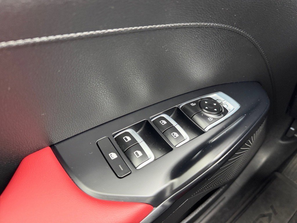 Used 2023 Kia K5 GT-Line image 19