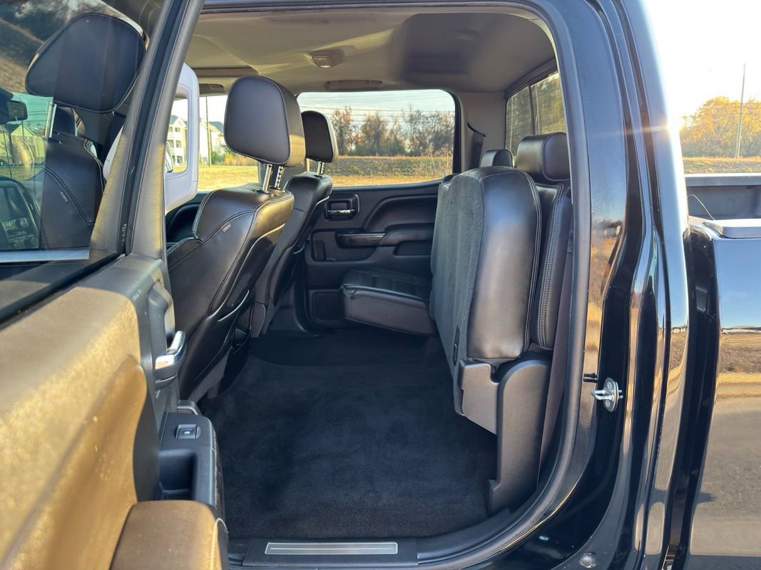 Used 2015 GMC Sierra 3500 Denali w/ Duramax Plus Package image 18