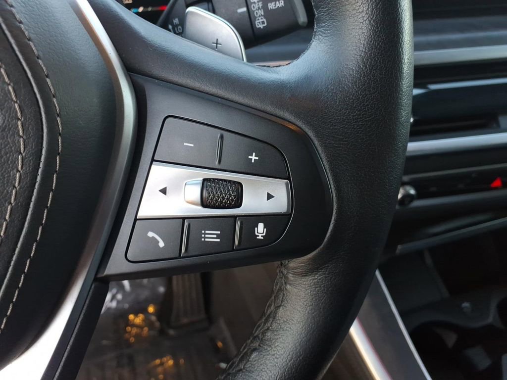 Used 2024 BMW X5 xDrive40i w/ Premium Package image 21