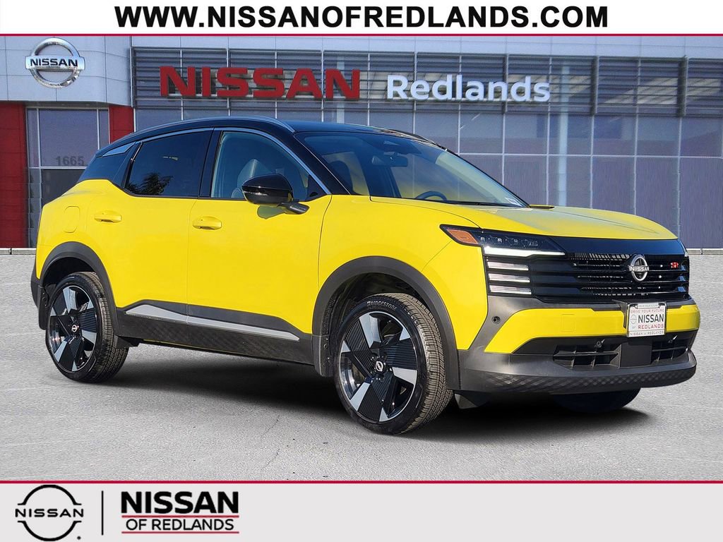 Used 2025 Nissan Kicks SR image 1