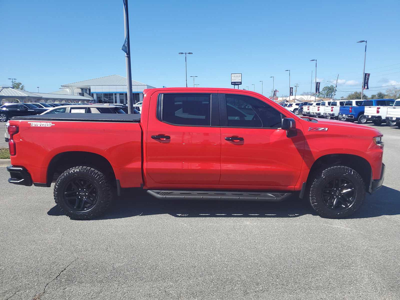 Used 2021 Chevrolet Silverado 1500 LT Trail Boss w/ Convenience Package II image 7