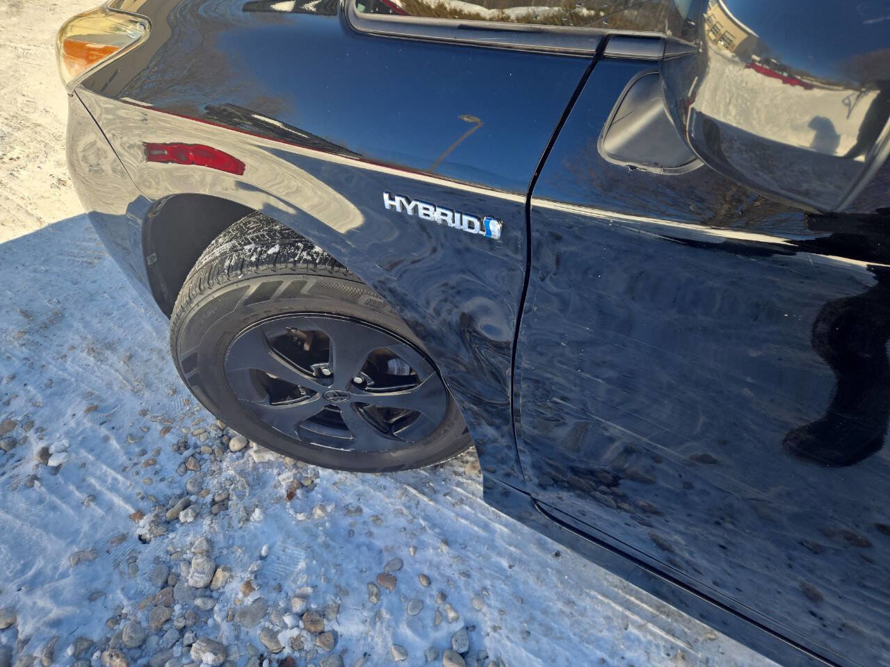 Used 2014 Toyota Prius Three image 11