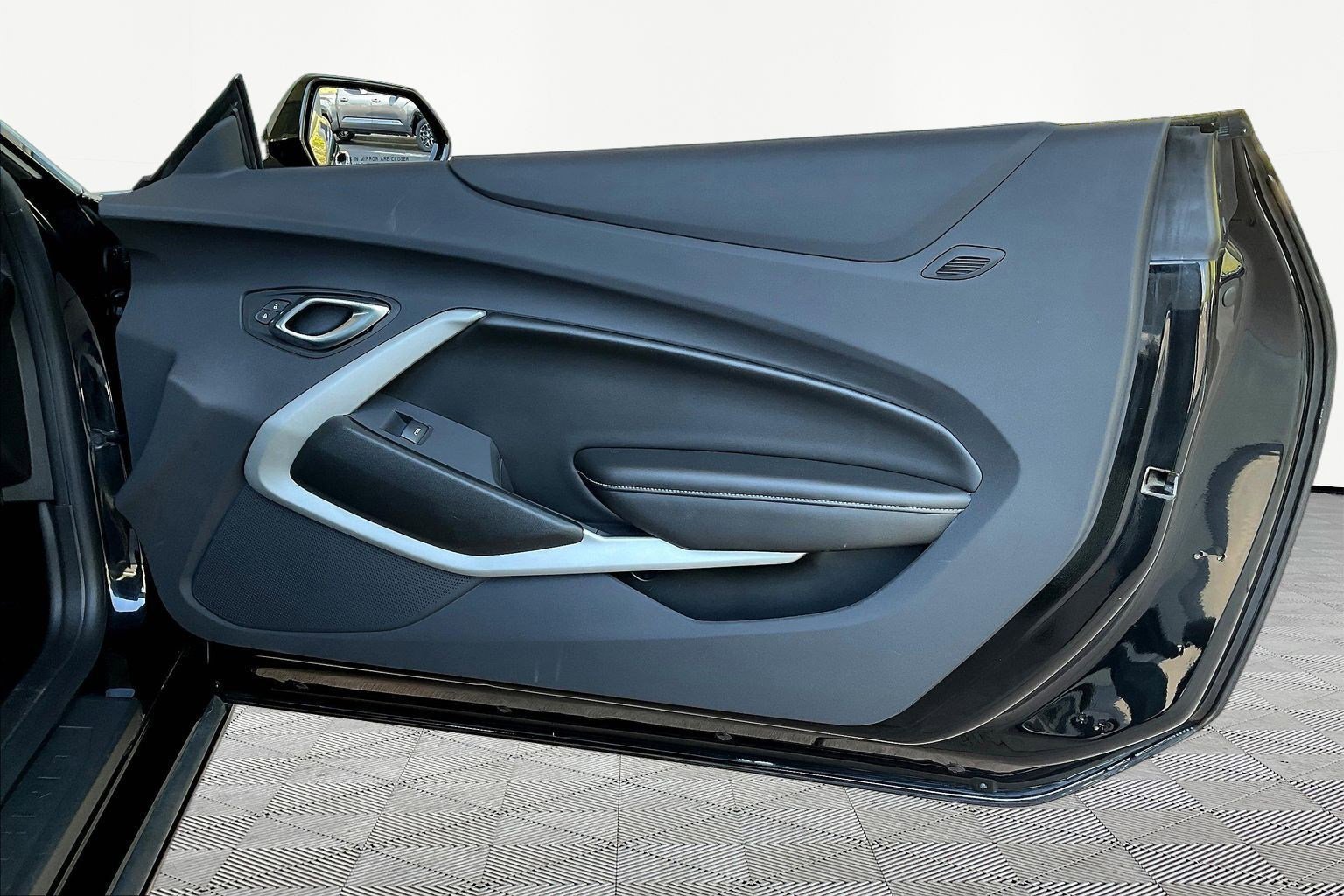 Used 2023 Chevrolet Camaro LT RWD image 25