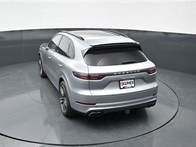 Used 2020 Porsche Cayenne Turbo AWD/4WD image 38