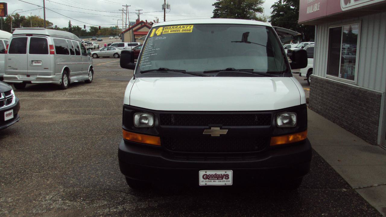 Used 2014 Chevrolet Express 1500 AWD image 3