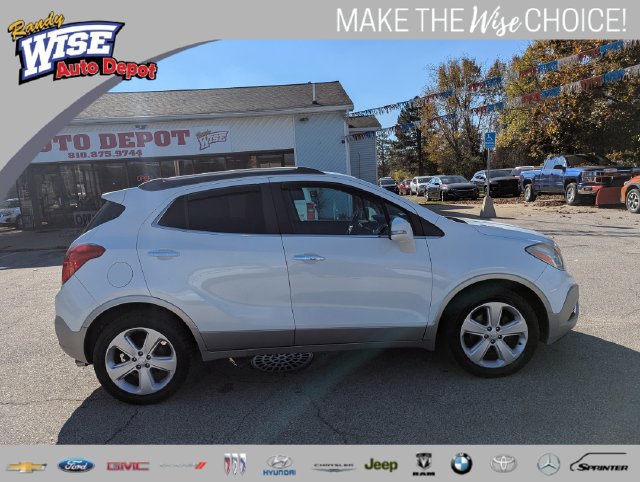 Used 2015 Buick Encore Convenience FWD image 2
