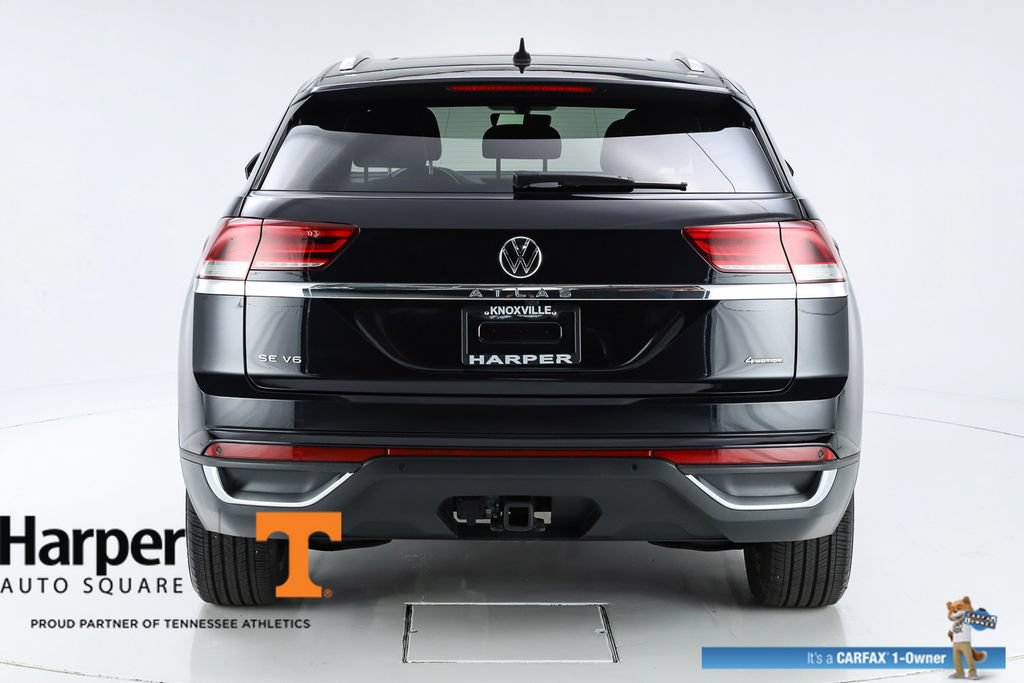 Used 2023 Volkswagen Atlas Cross Sport SE w/ Panoramic Sunroof Package AWD/4WD image 8