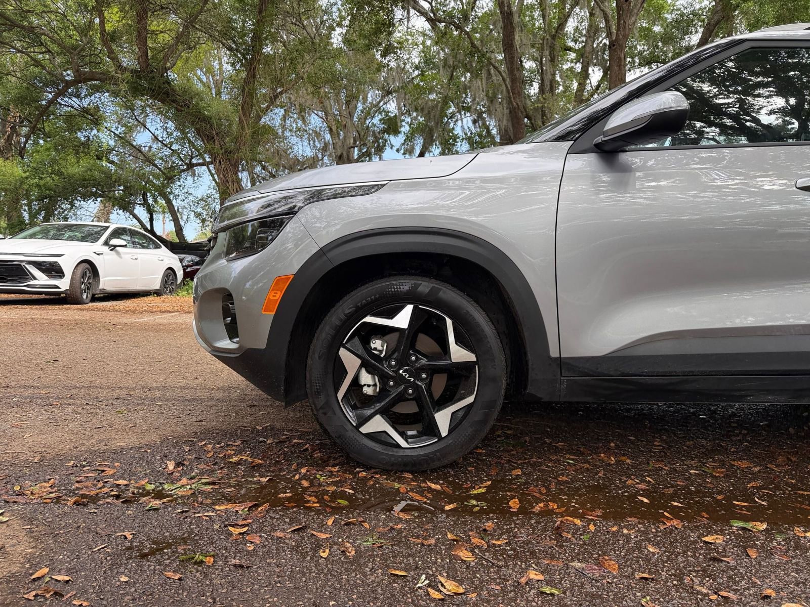 Used 2025 Kia Seltos S image 10