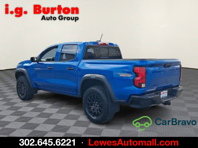 Used 2024 Chevrolet Colorado Trail Boss w/ Advanced Trailering Package AWD/4WD image 4