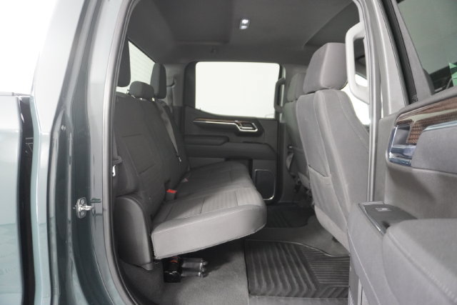 Used 2025 Chevrolet Silverado 1500 LT AWD/4WD image 36