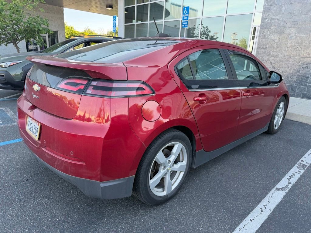 Used 2015 Chevrolet Volt Premium w/ Premium Trim Package FWD image 6