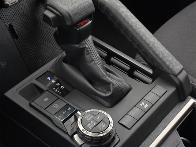 Certified 2025 Toyota 4Runner TRD Off-Road image 23