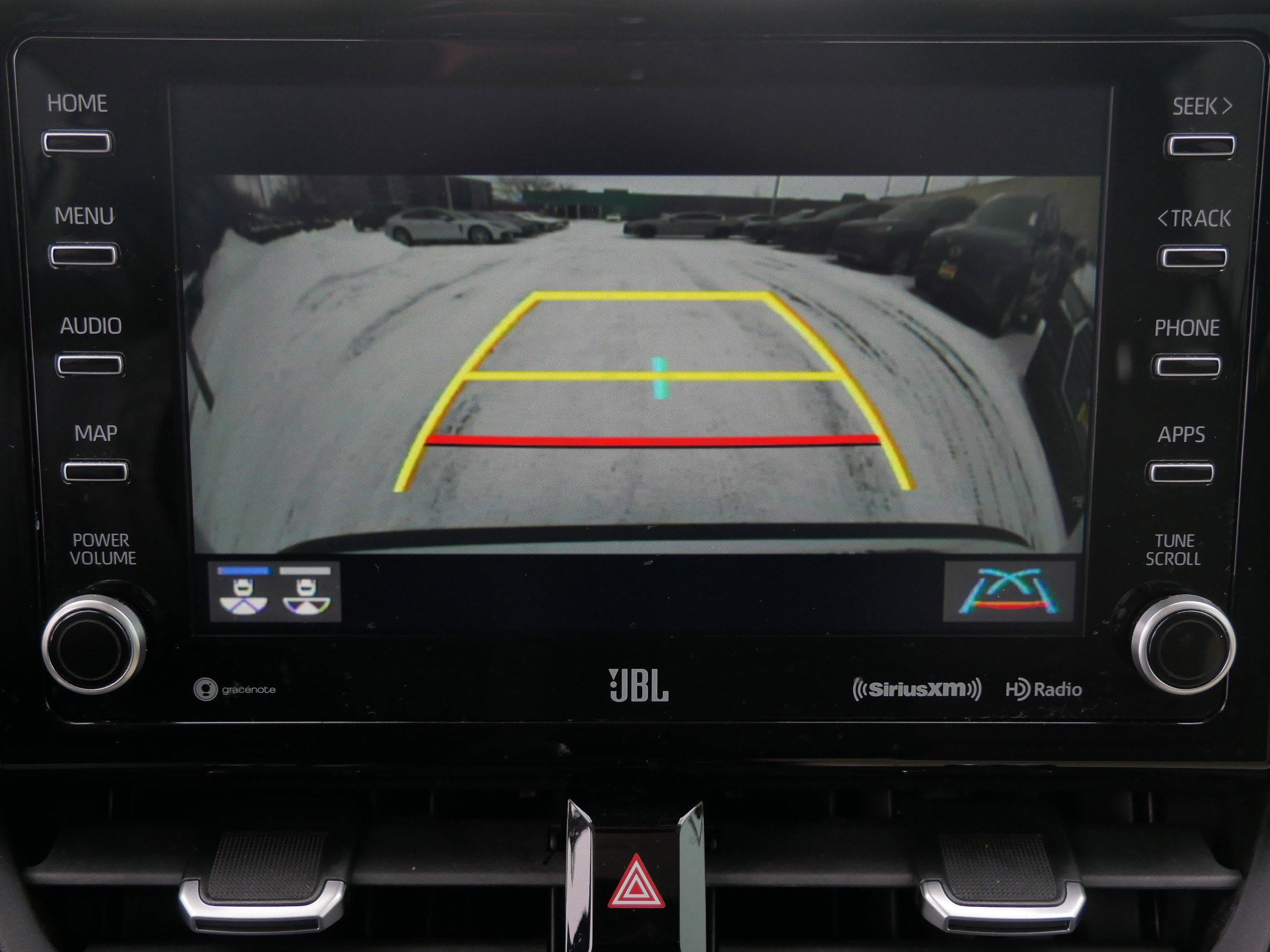 Used 2022 Toyota Corolla Cross XLE image 29