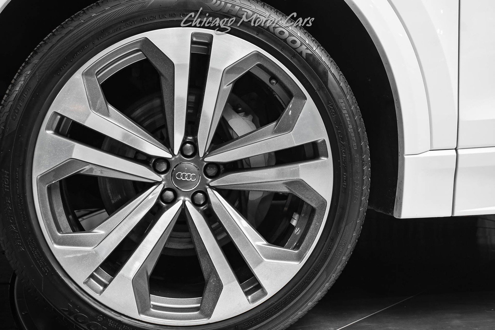 Used 2020 Audi Q8 Premium Plus AWD/4WD image 51