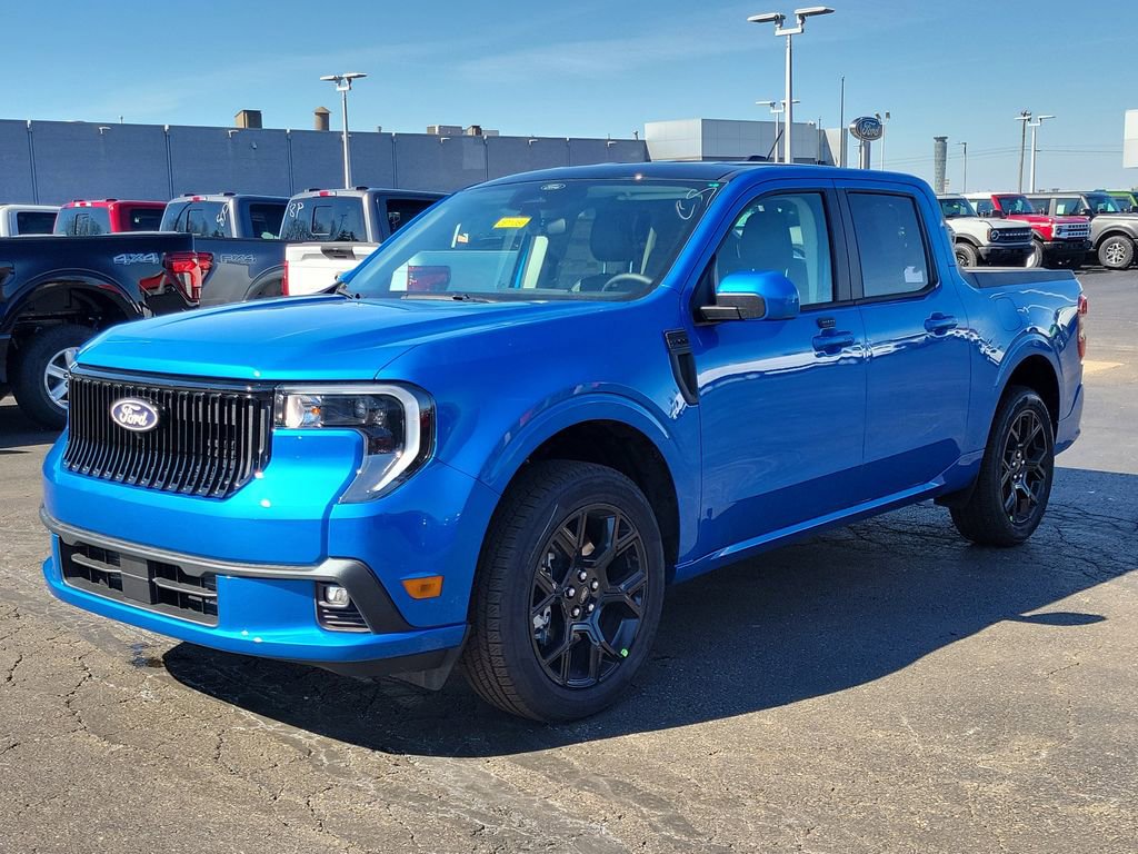 New 2026 Ford Maverick Lobo image 8