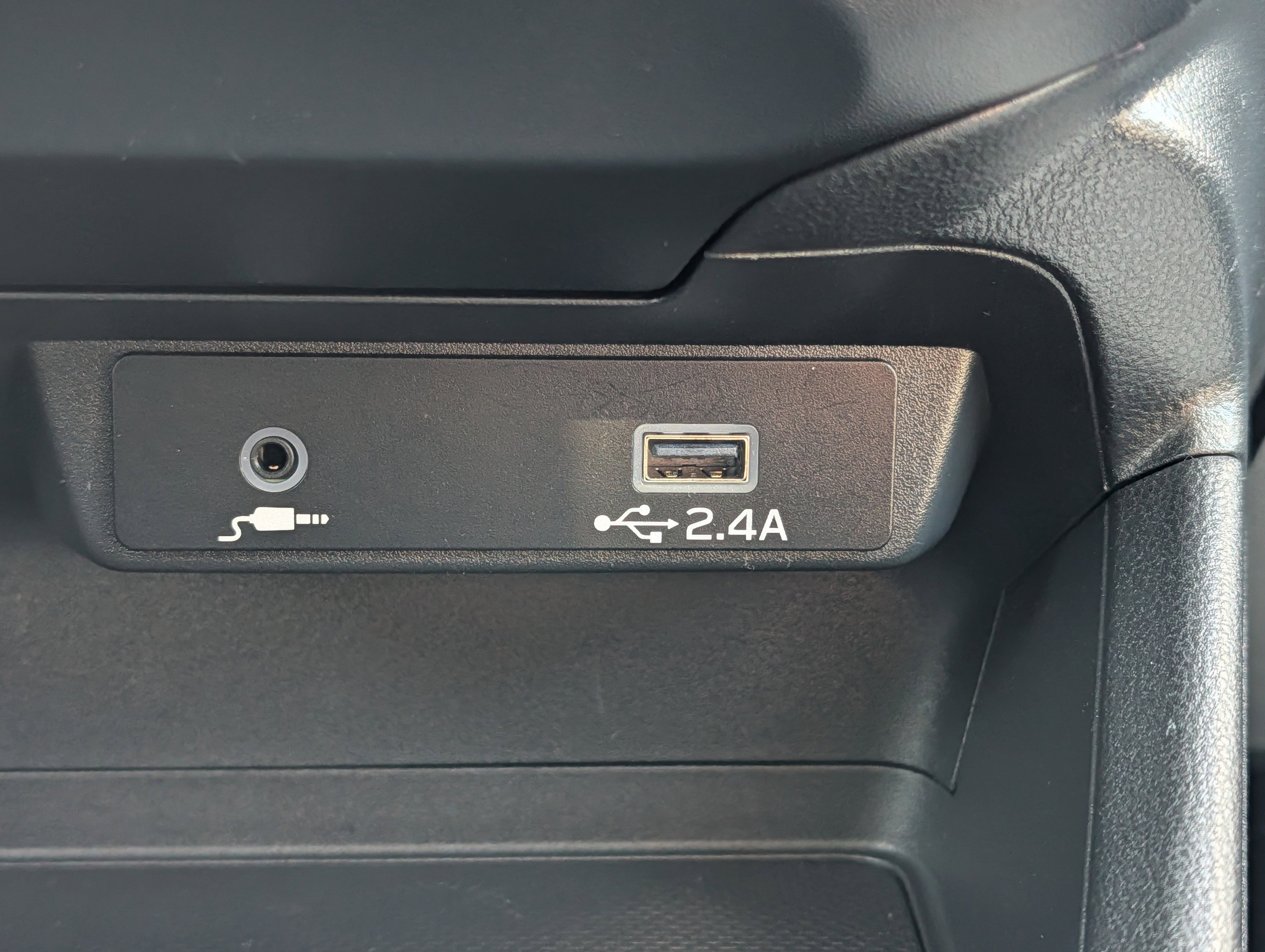 Used 2024 Subaru Impreza 2.0i AWD/4WD image 33