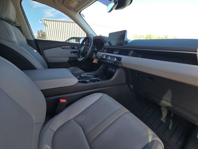 Used 2024 Honda Pilot Touring image 21