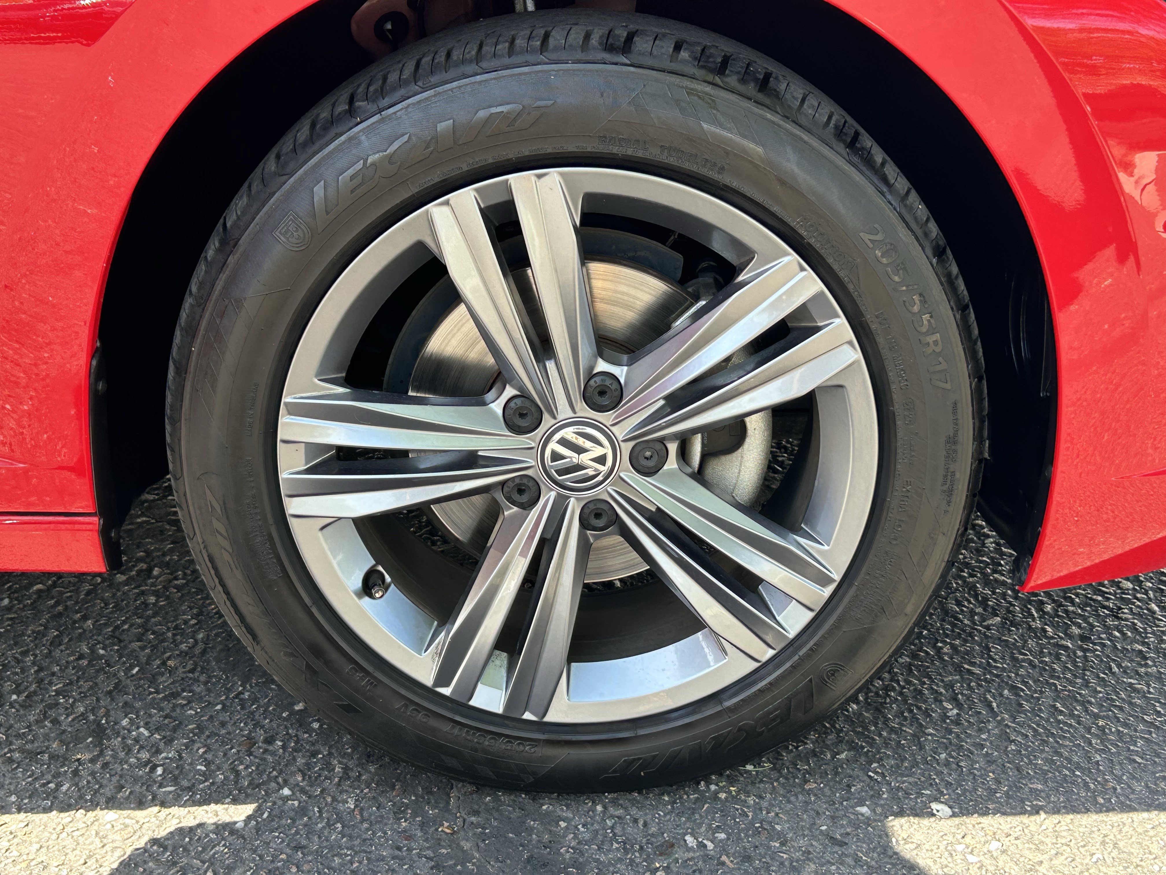 Used 2019 Volkswagen Jetta R-Line FWD image 7