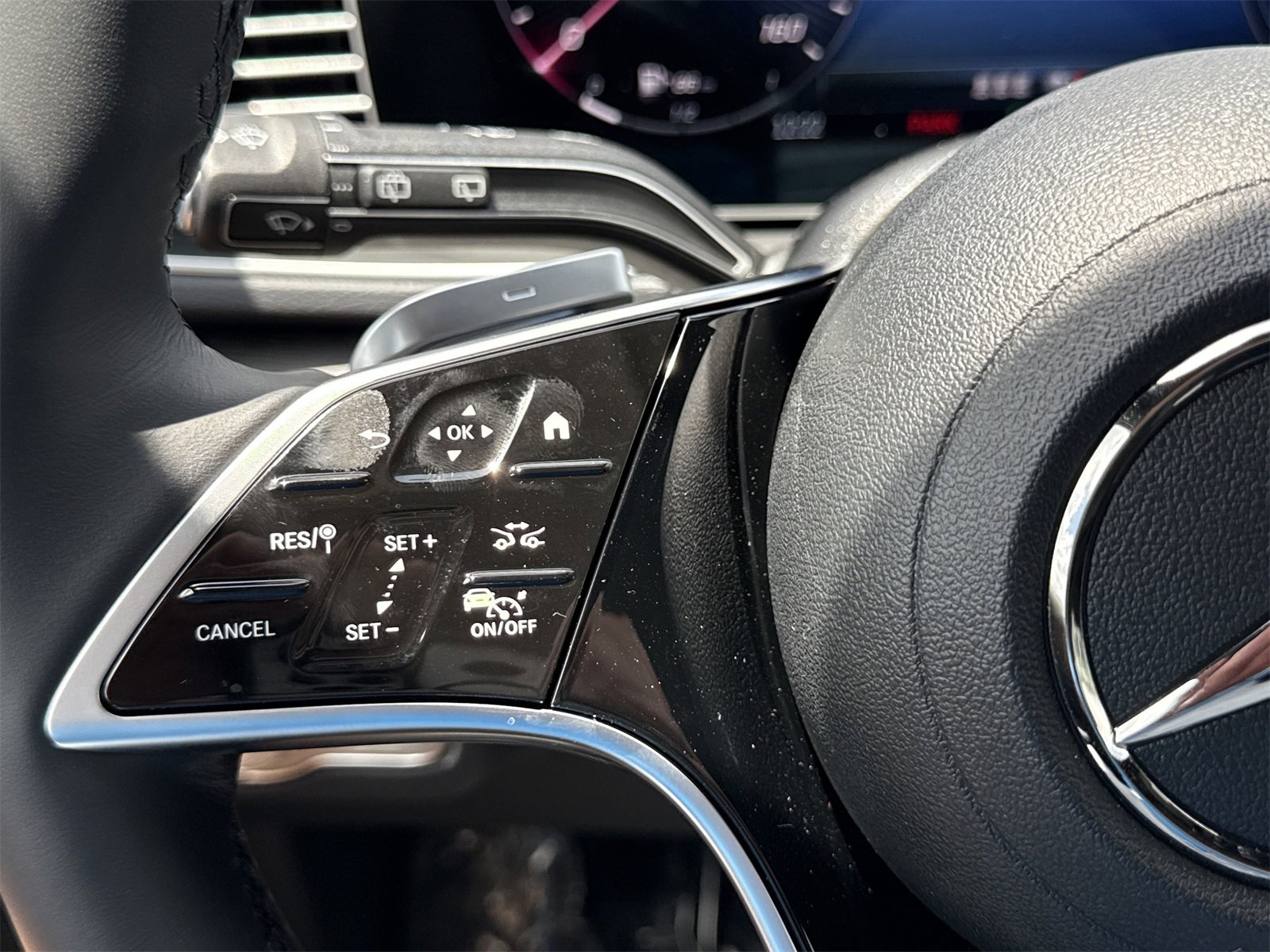 New 2025 Mercedes-Benz GLE 450e 4MATIC image 21