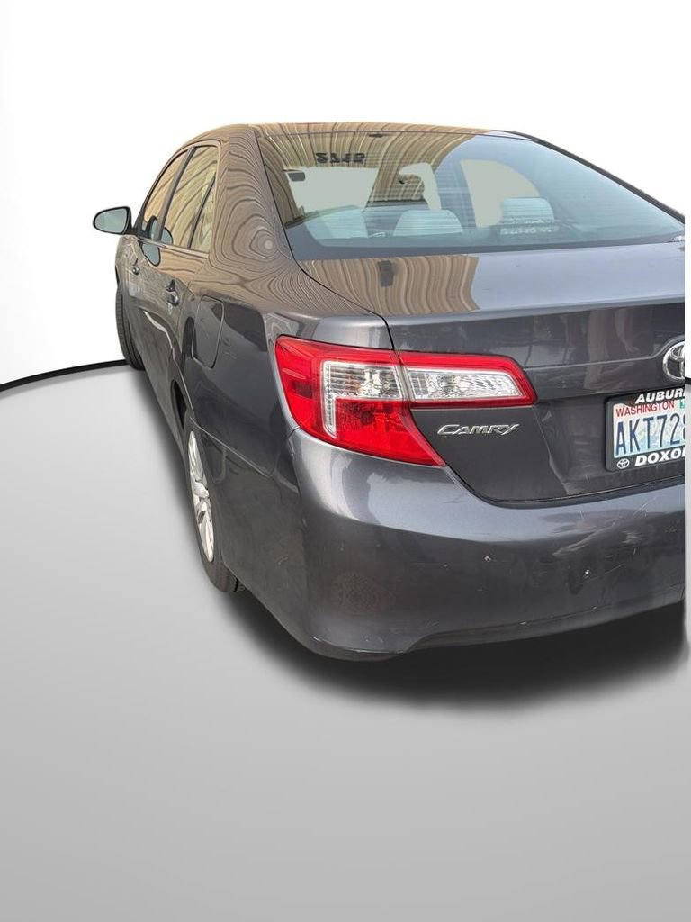 Used 2012 Toyota Camry LE image 11