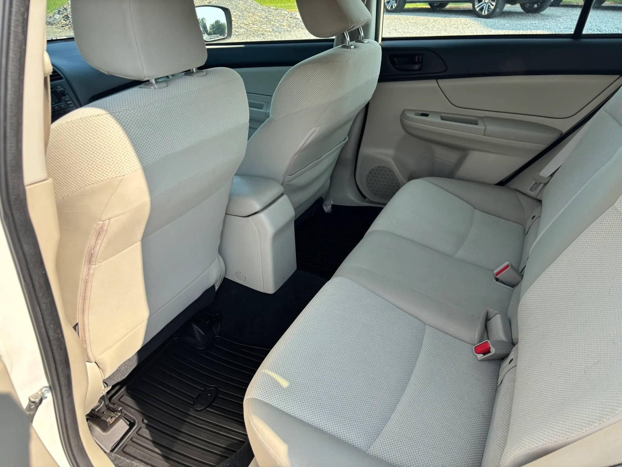 Used 2014 Subaru Impreza 2.0i AWD/4WD image 13