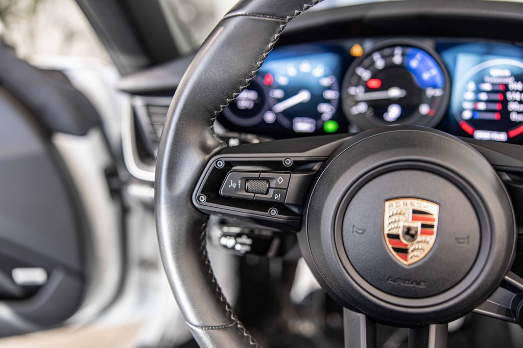 Used 2022 Porsche 911 Carrera 4S image 25