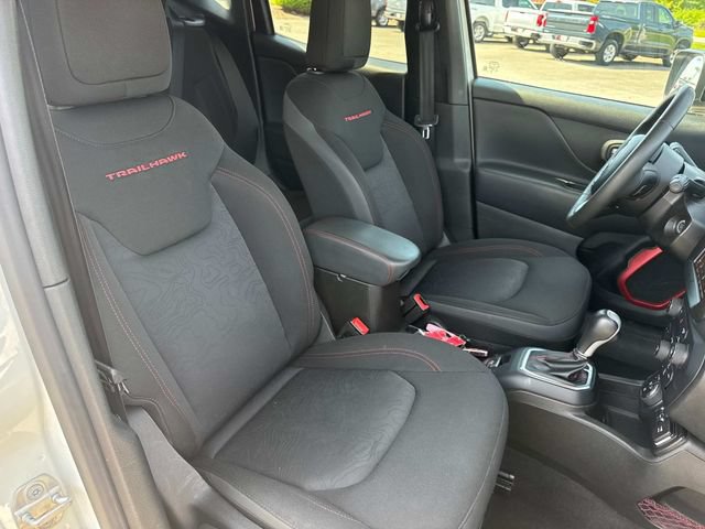 Used 2023 Jeep Renegade Trailhawk AWD/4WD image 24