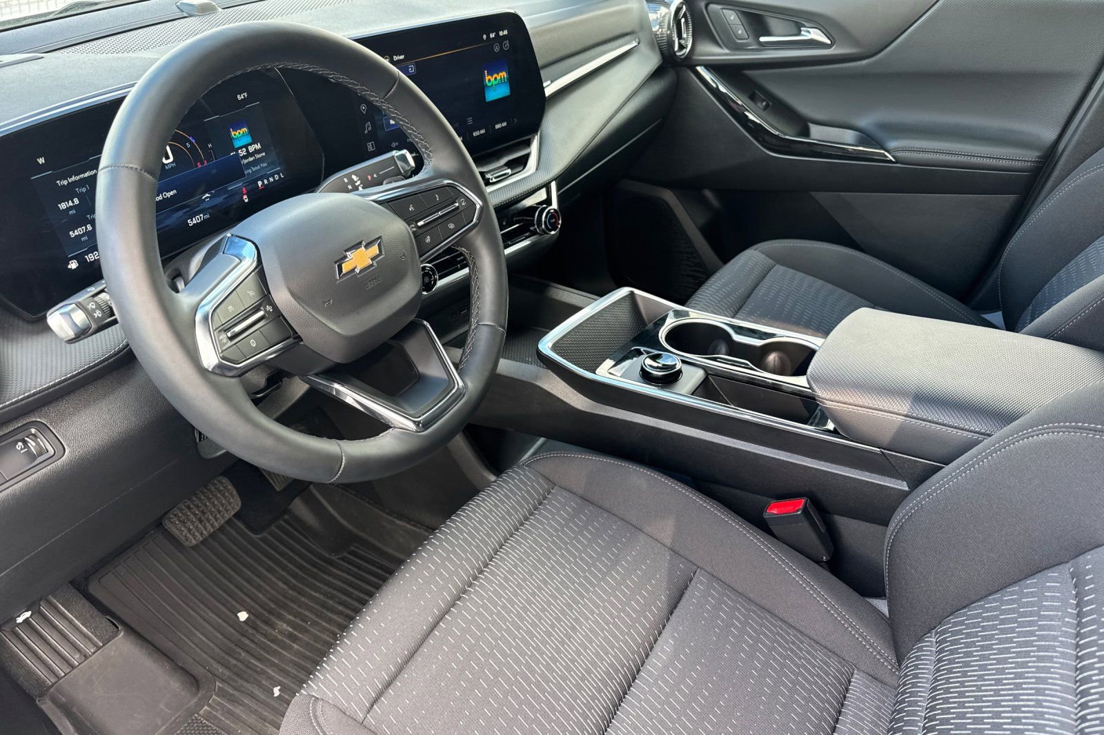 Used 2026 Chevrolet Equinox LT w/ LPO, Floor Liner Package image 10