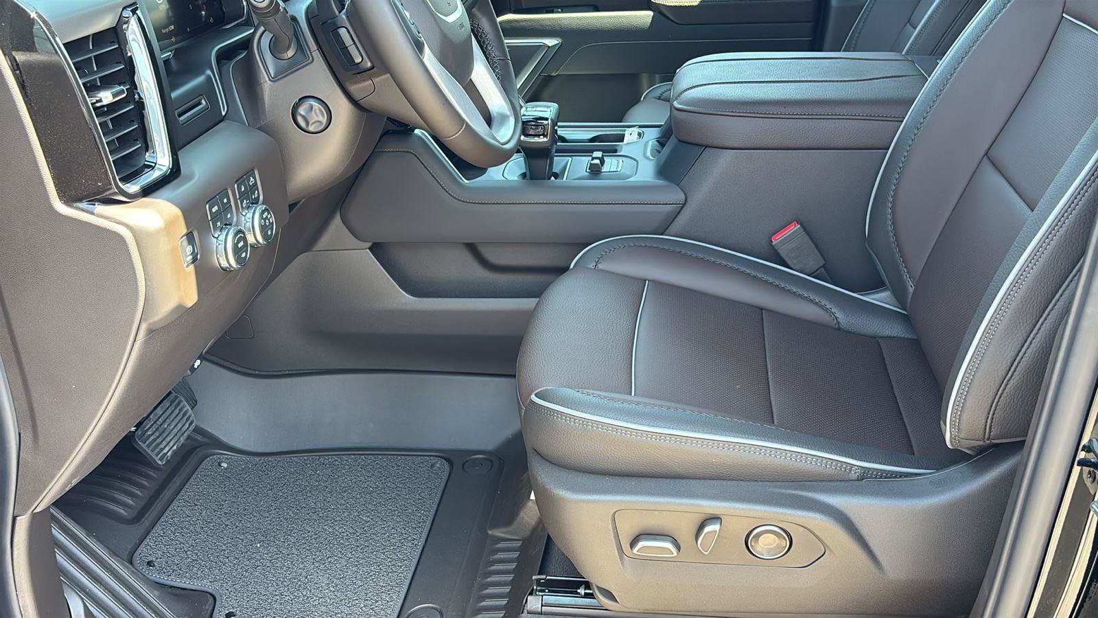 New 2026 GMC Sierra 1500 Denali AWD/4WD image 15