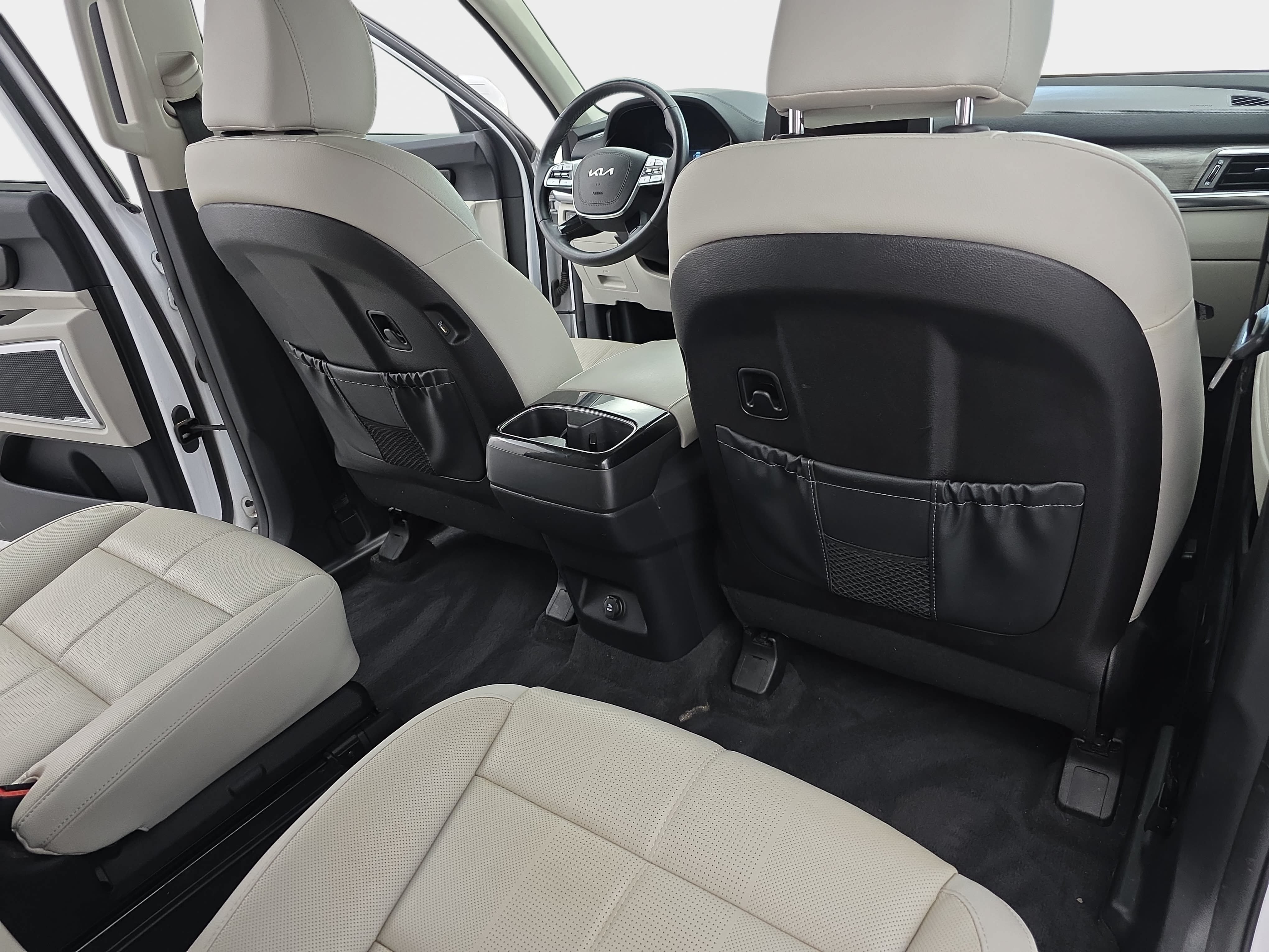 Used 2022 Kia Telluride EX w/ EX Premium Package AWD/4WD image 11