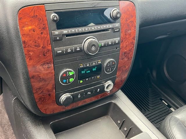 Used 2014 Chevrolet Tahoe LT AWD/4WD image 16