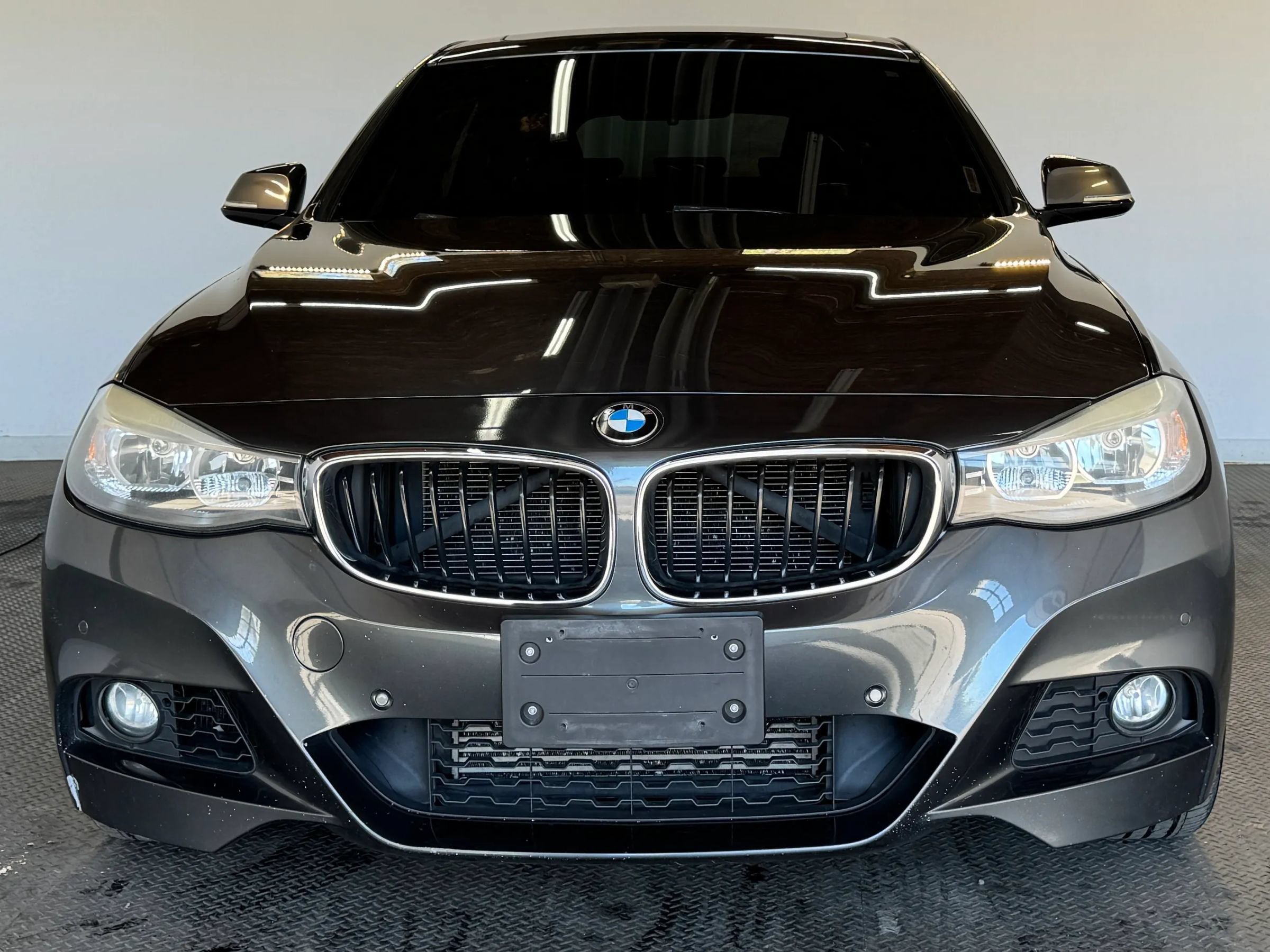 Used 2016 BMW 328i Gran Turismo xDrive AWD/4WD image 2