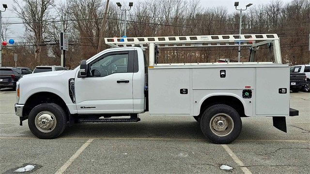 Used 2023 Ford F350 XL w/ Snow Plow Prep Package image 5
