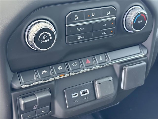 New 2025 Chevrolet Silverado 1500 Custom image 12