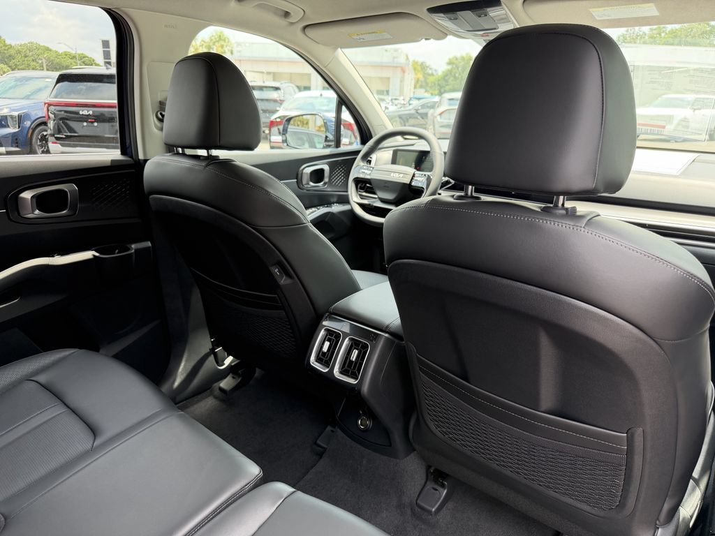 New 2026 Kia Sorento S FWD image 16