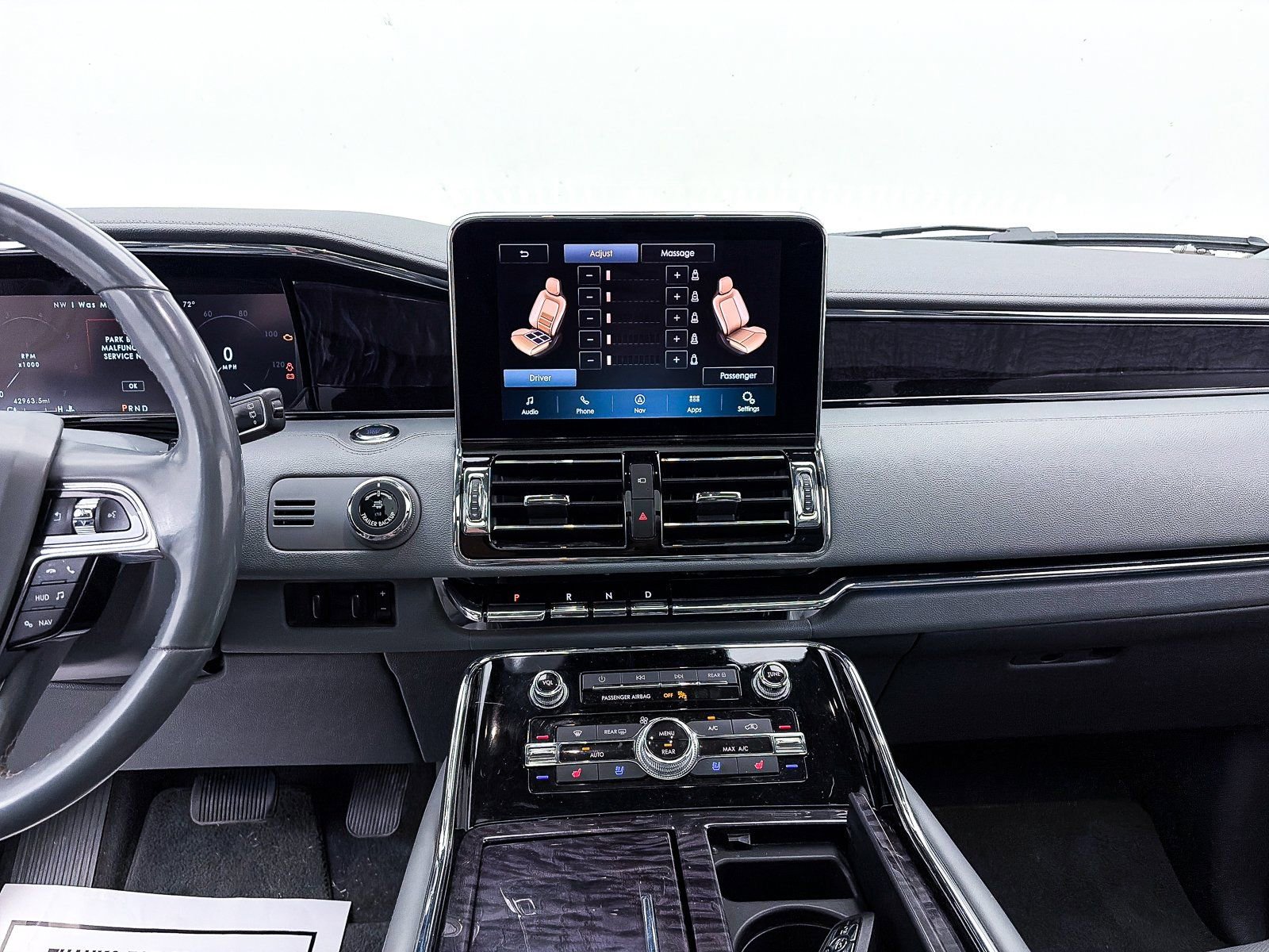 Used 2021 Lincoln Navigator Reserve w/ Luxury Package image 12